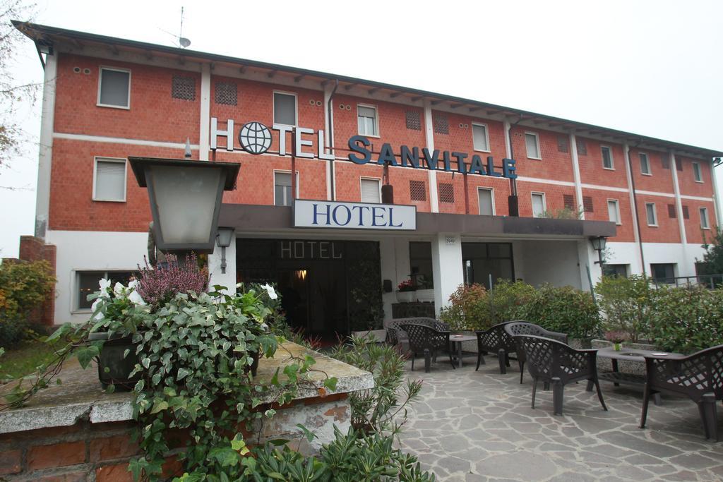 Hotel San Vitale Медічина Екстер'єр фото